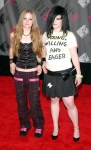 OH, remember when Kelly O. was young, untalented and always looked ridiculous? an she go wherever they're keeping Avril?